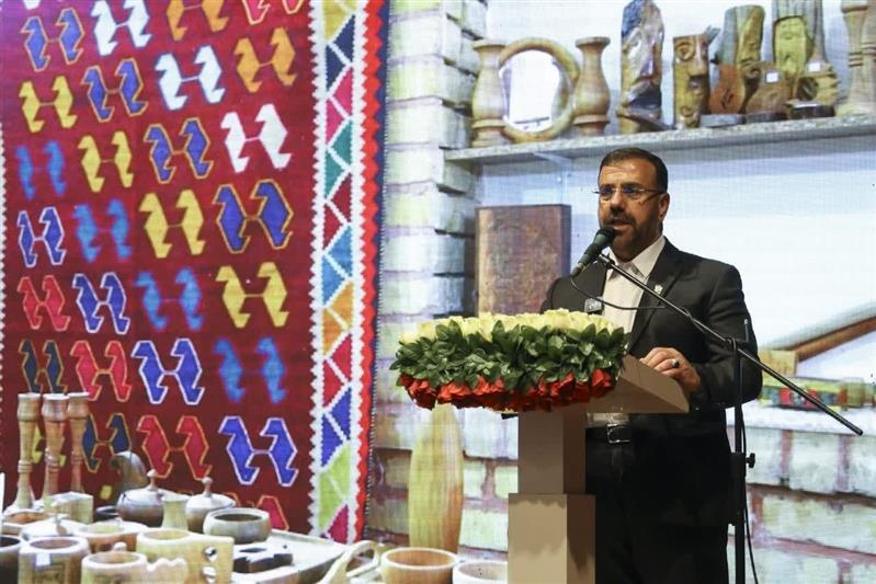 پوستر «فارس؛ پایتخت همگرایی گردشگری» رونمایی شد
